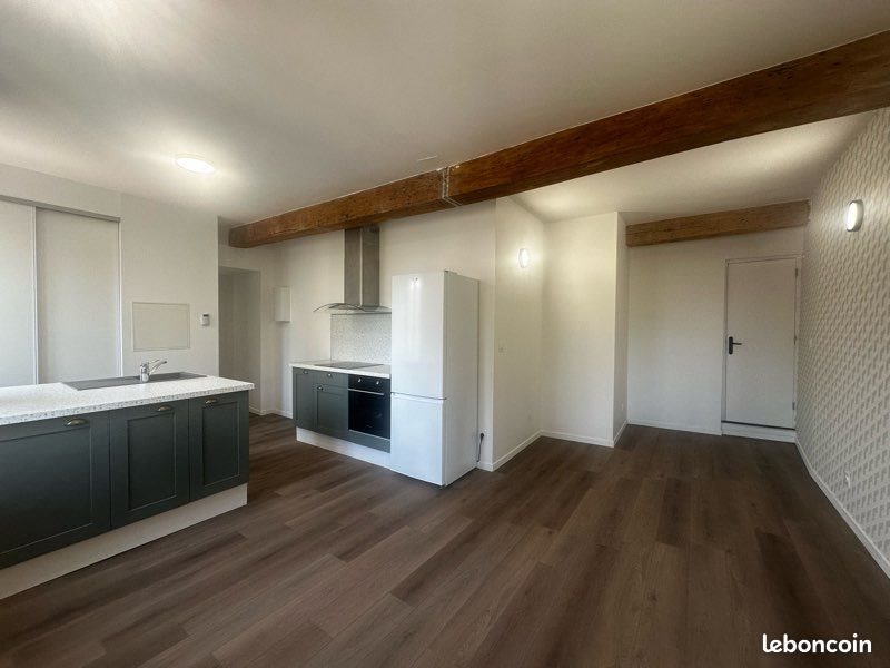 Appartement à louer, 70m², Blaye