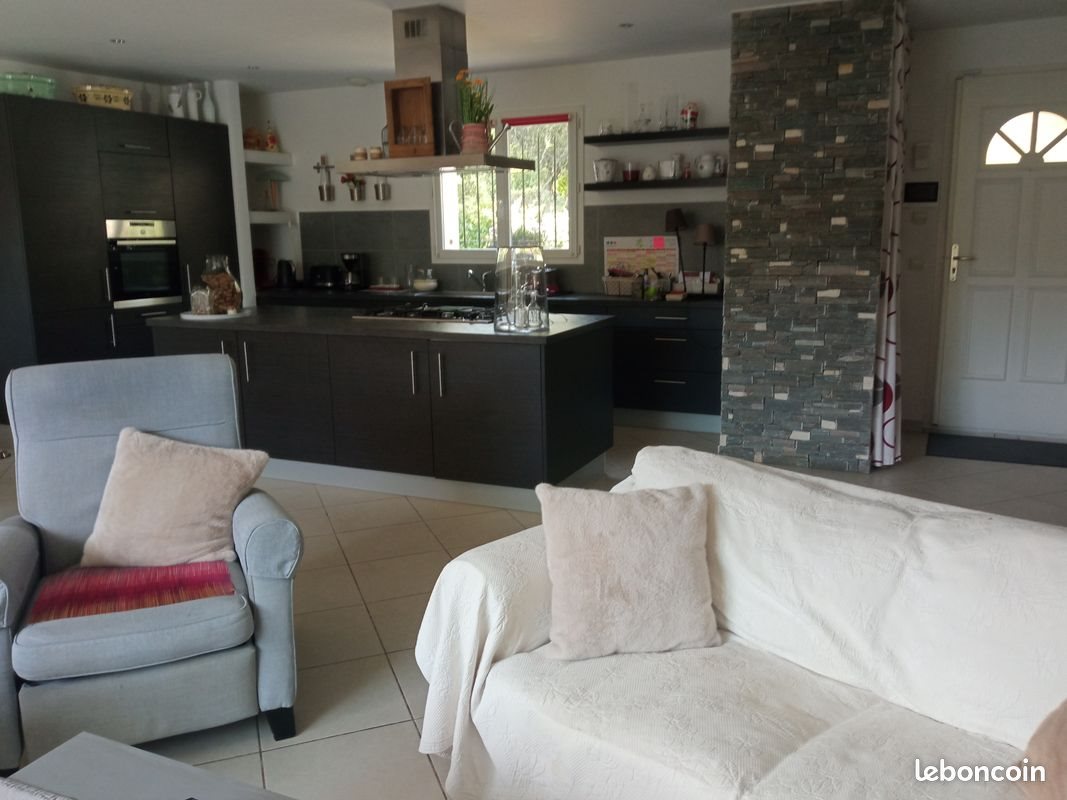Maison à vendre, 111m², Régusse