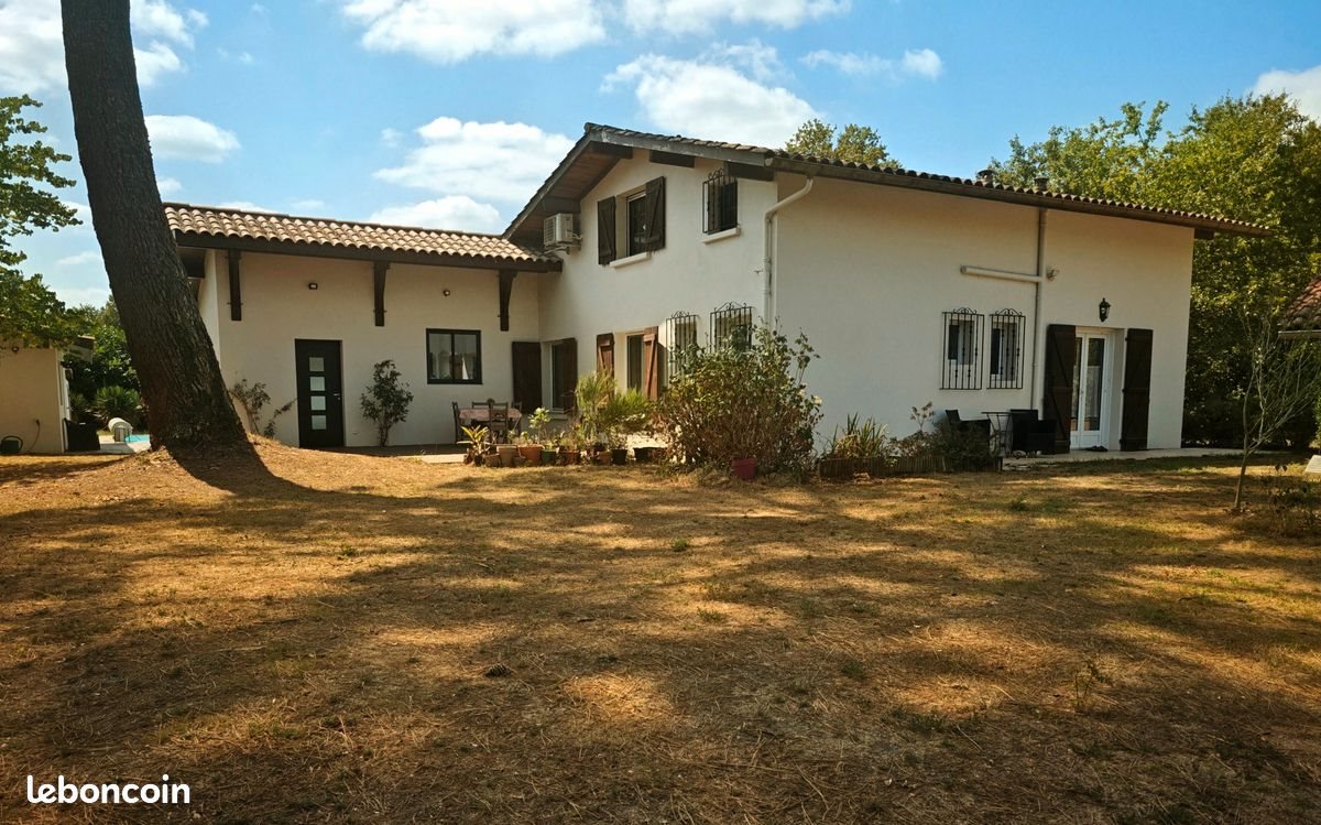 Maison à vendre, 200m², Saint-Perdon