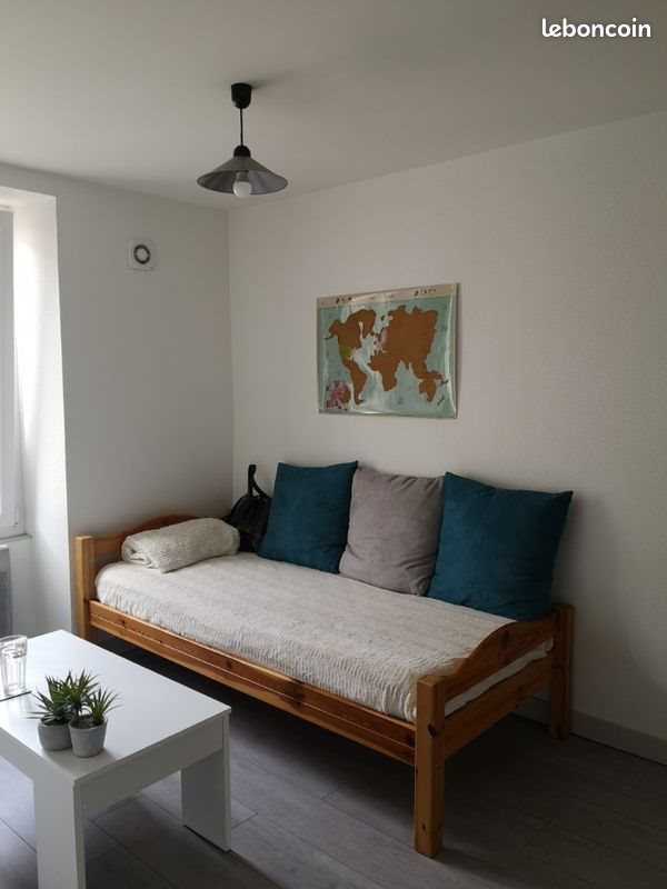 Appartement à louer, 28m², Niort