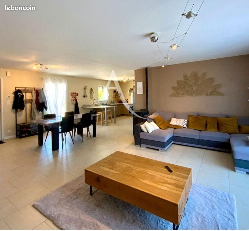 Maison à vendre, 120m², Cierzac