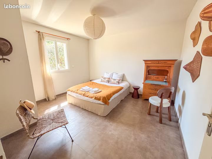 Maison à louer, 110m², Saint-Montan