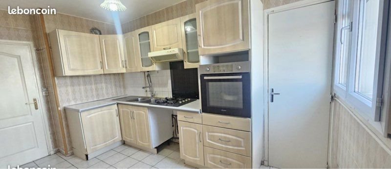 Appartement à vendre, 70m², Saint-Priest