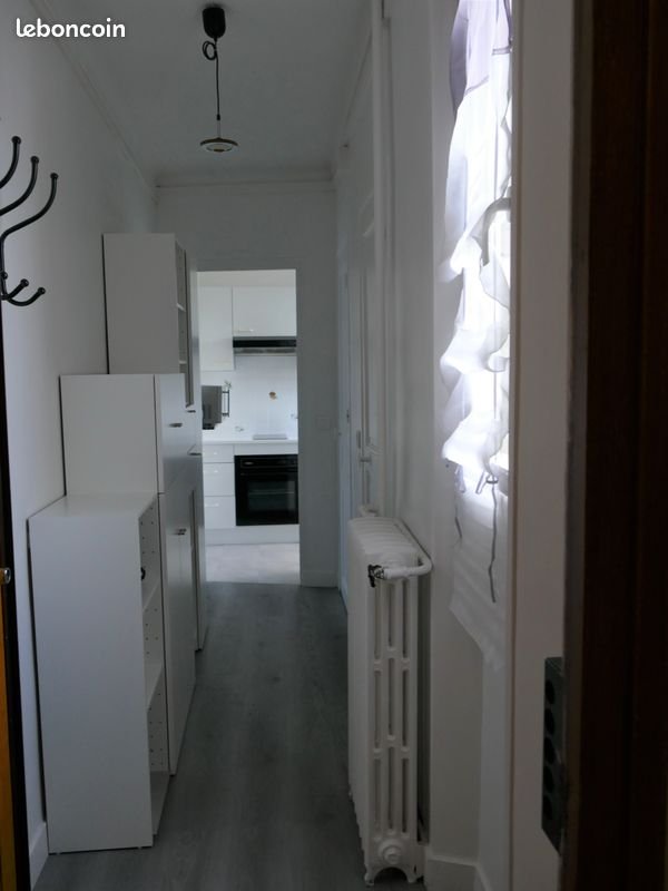 Appartement à louer, 23m², Paris 18ème