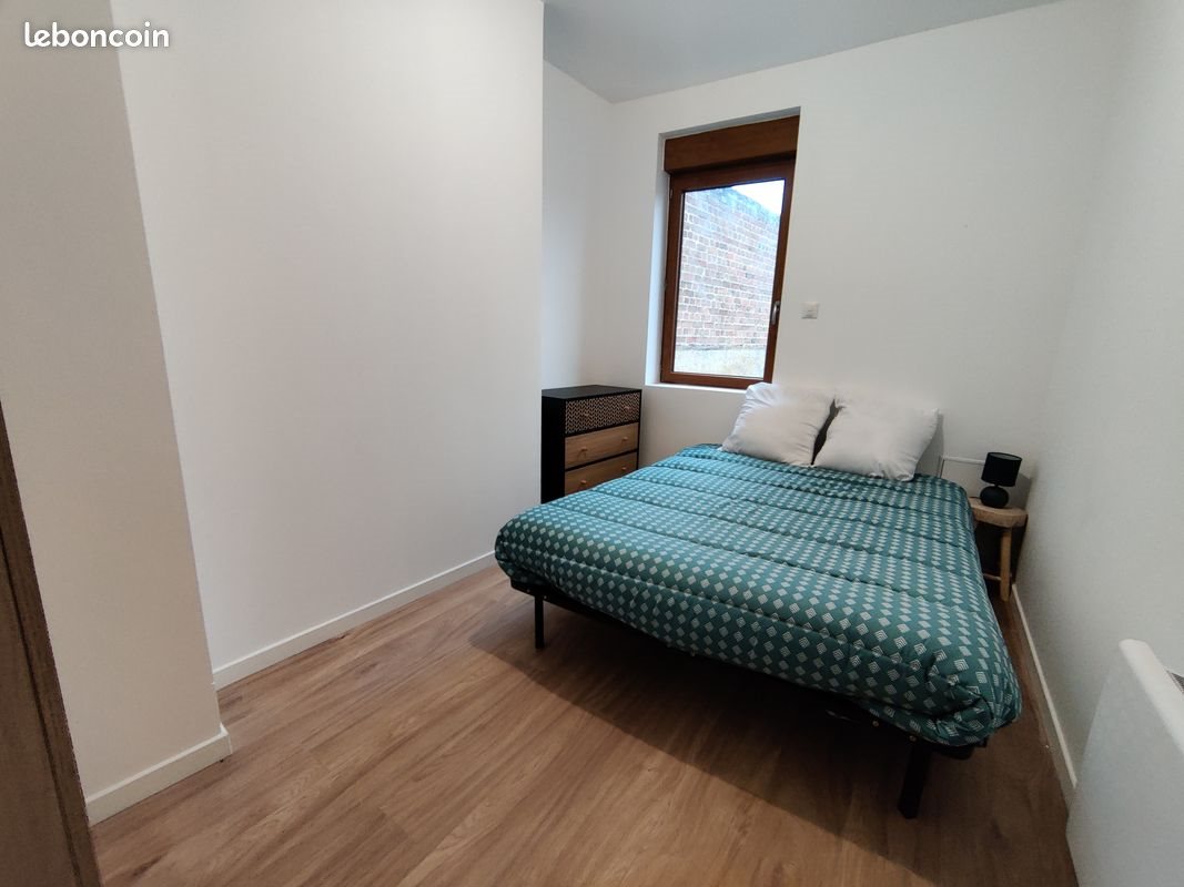 Appartement à louer, 22m², Saint-Quentin