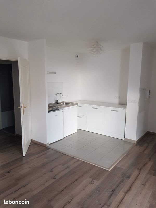 Appartement à louer, 35m², Compiègne