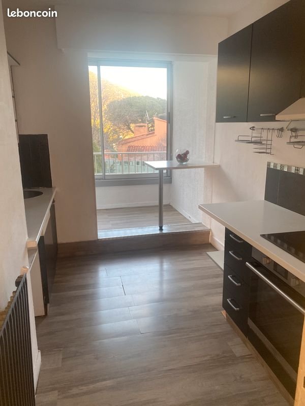 Appartement à louer, 67m², Ajaccio