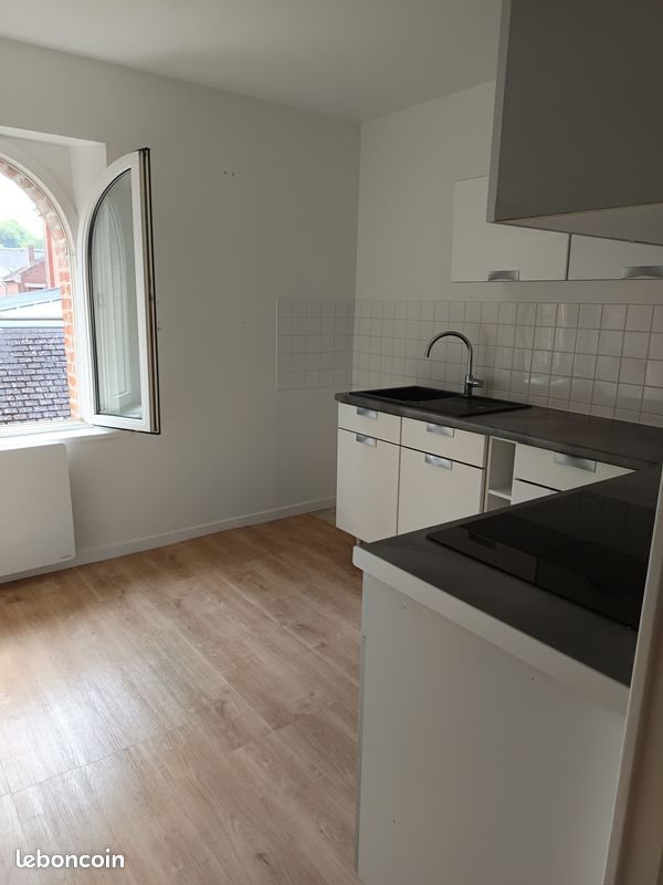 Appartement à louer, 53m², Doullens