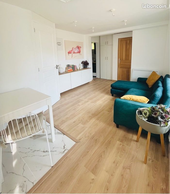 Appartement à louer, 28m², Jouy-le-Moutier