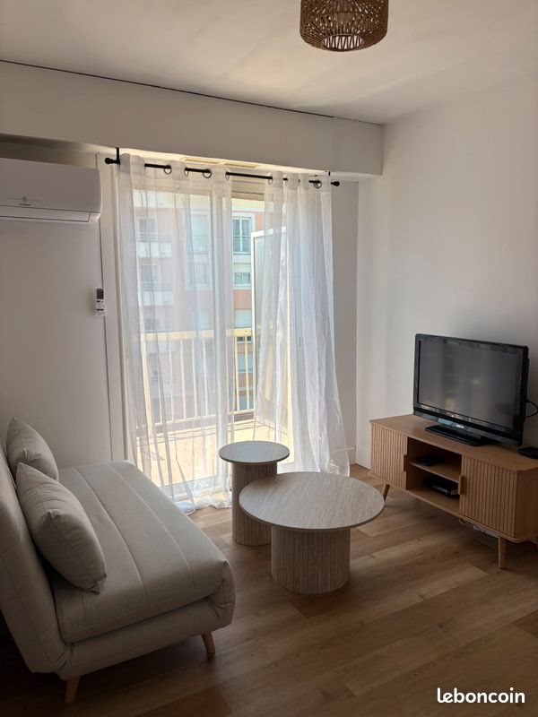 Appartement à louer, 26m², Fréjus