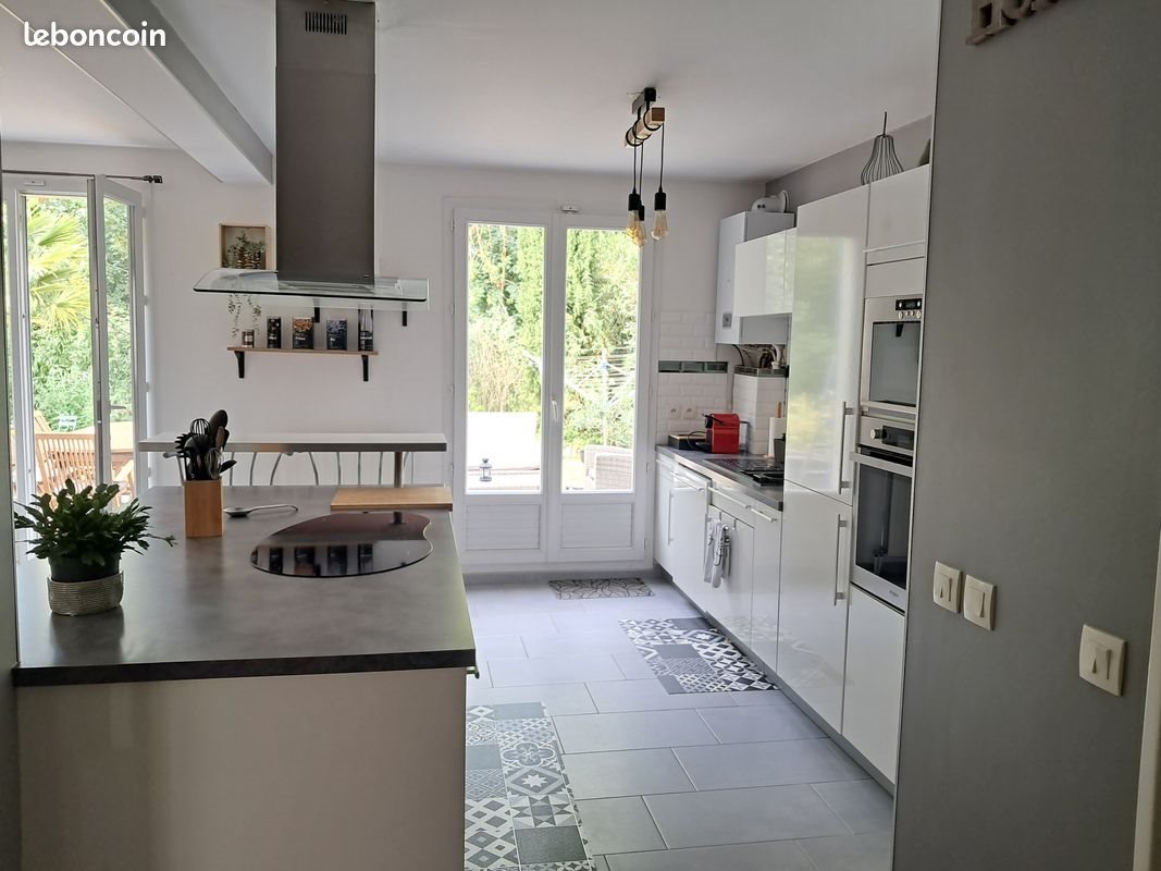 Maison à vendre, 115m², Breuillet