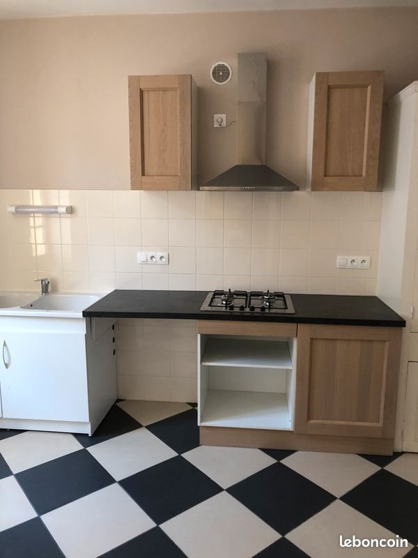 Appartement à louer, 80m², Tournon-sur-Rhône