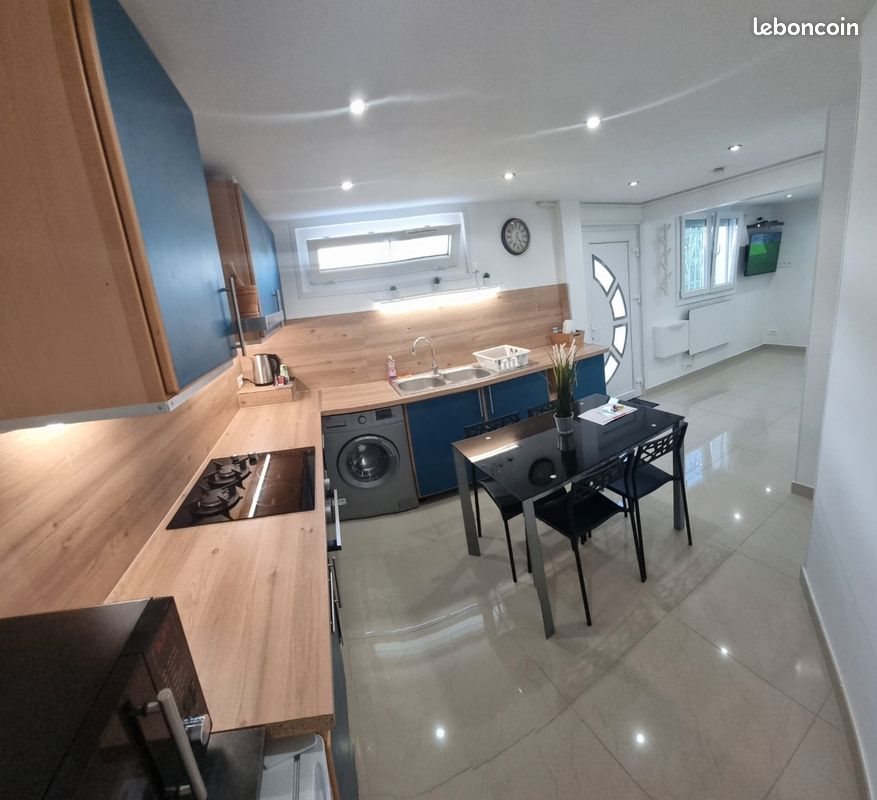 Appartement à louer, 60m², Meyzieu