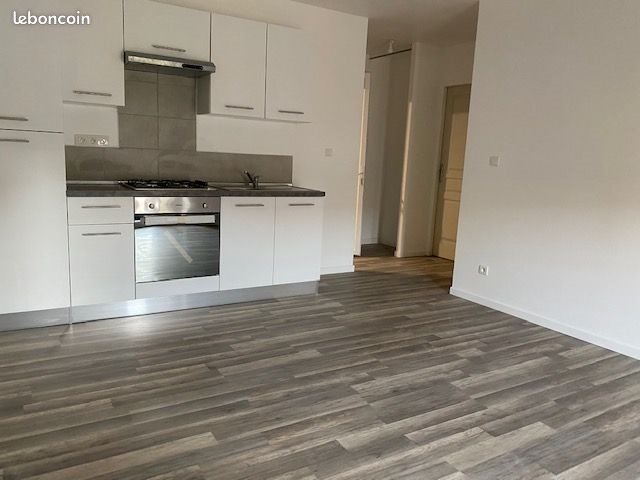 Appartement à louer, 35m², Caussade