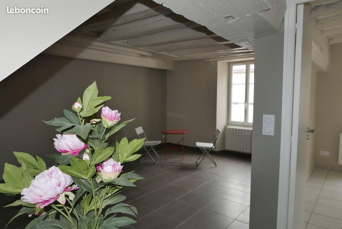 Appartement à louer, 70m², Toury