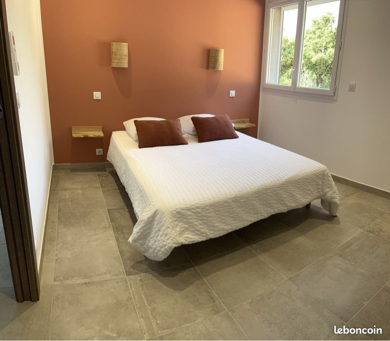 Appartement à louer, 80m², Lecci