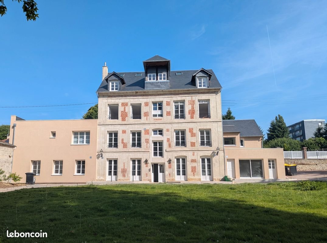 Appartement à louer, 81m², Lisieux
