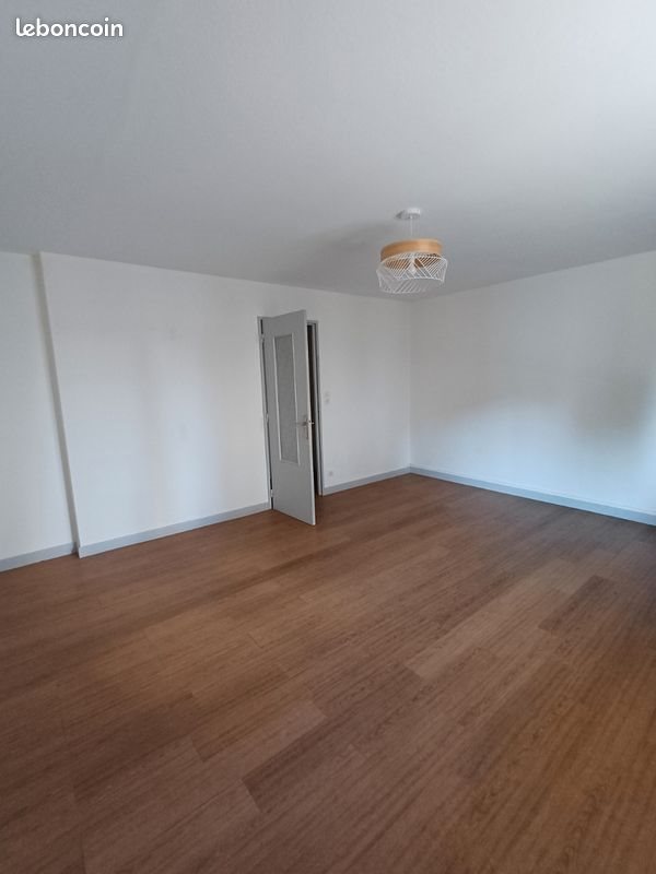Appartement à louer, 40m², Châteauroux