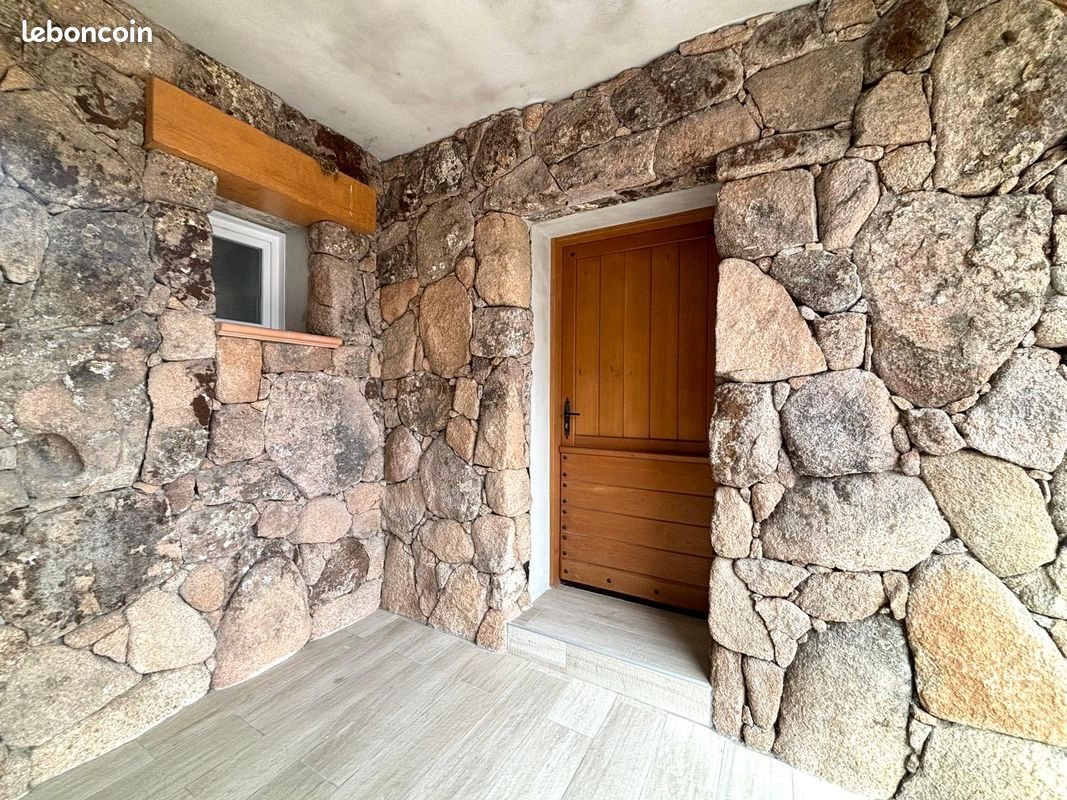 Appartement à louer, 65m², Porto-Vecchio