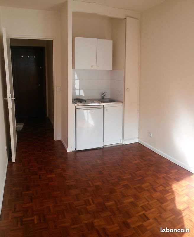 Appartement à louer, 18m², Puteaux