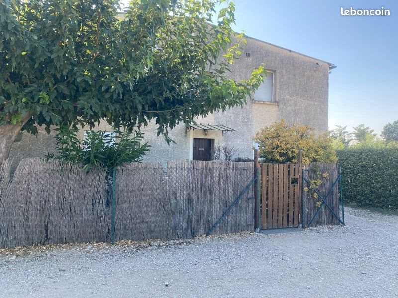 Appartement à louer, 55m², Pernes-les-Fontaines