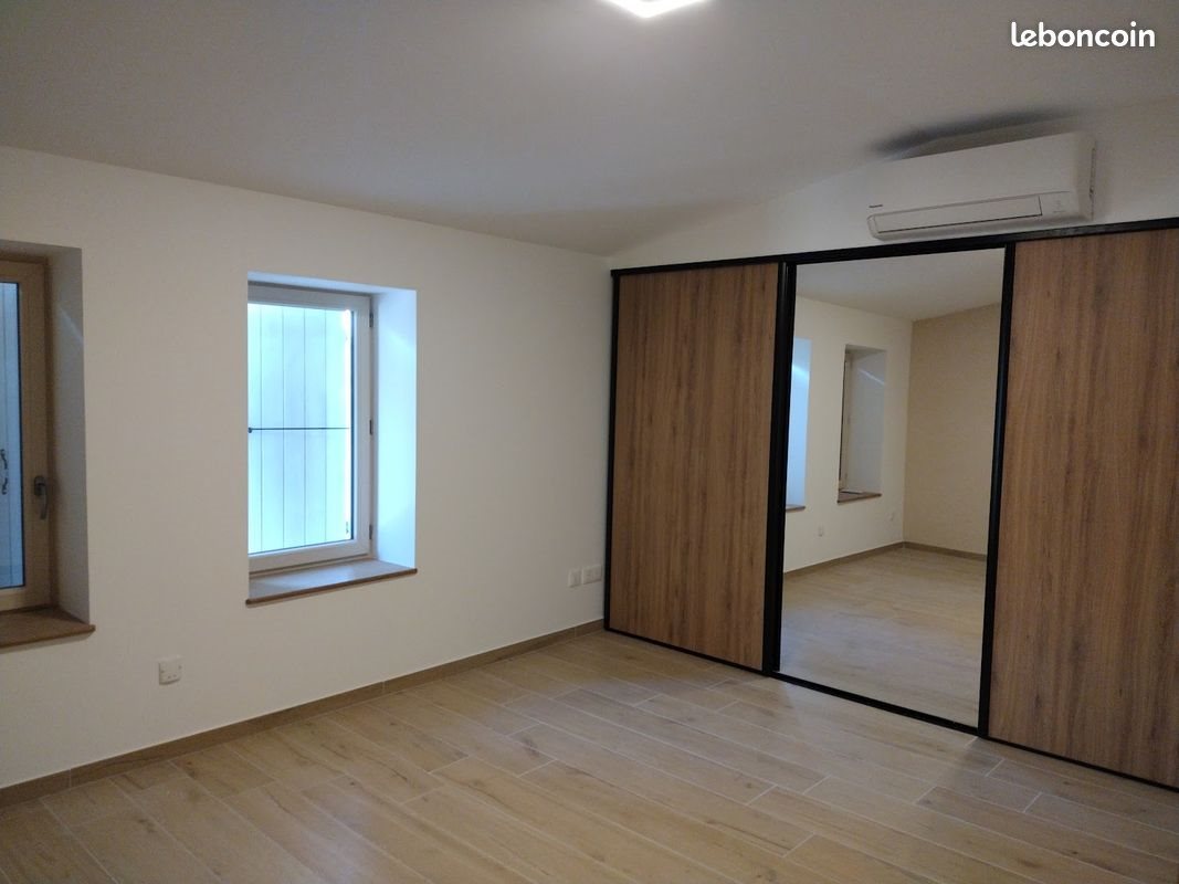 Maison à louer, 75m², Valréas