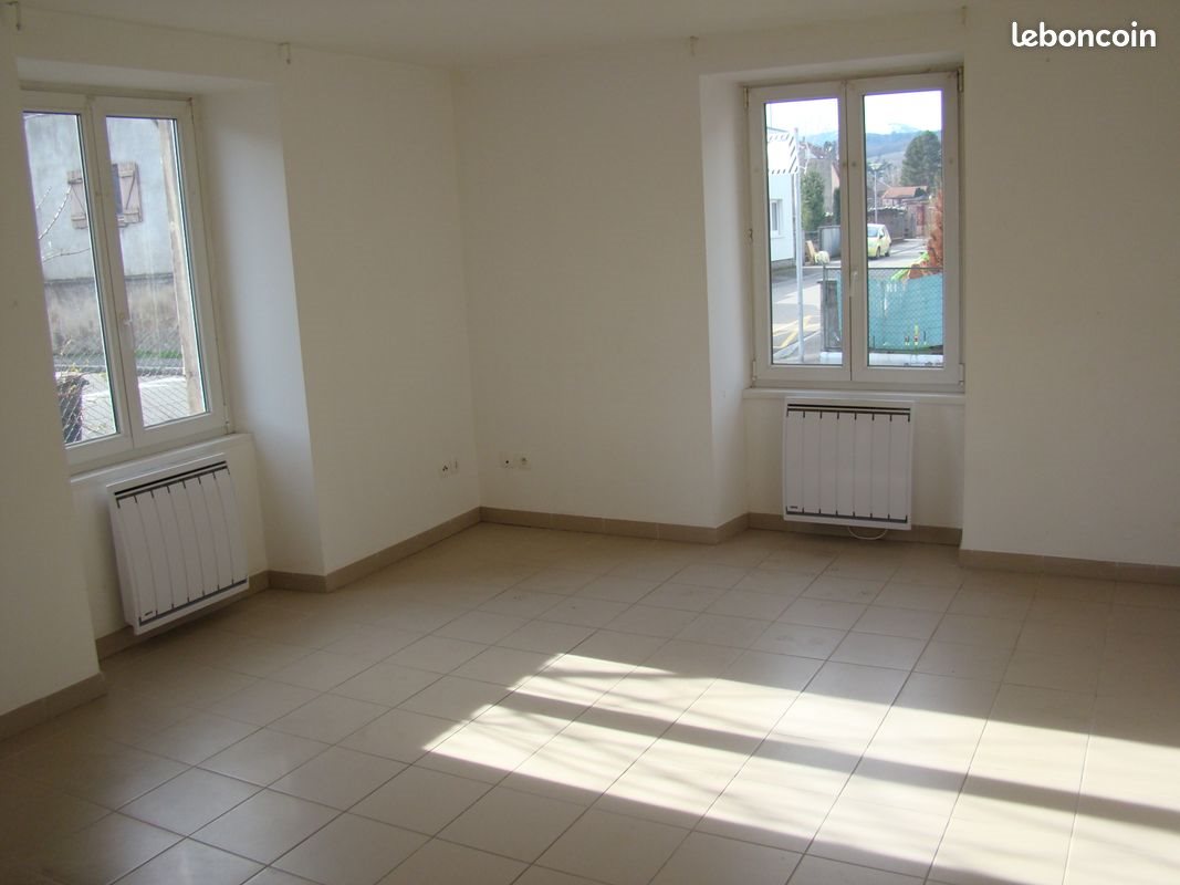 Appartement à louer, 82m², Cernay