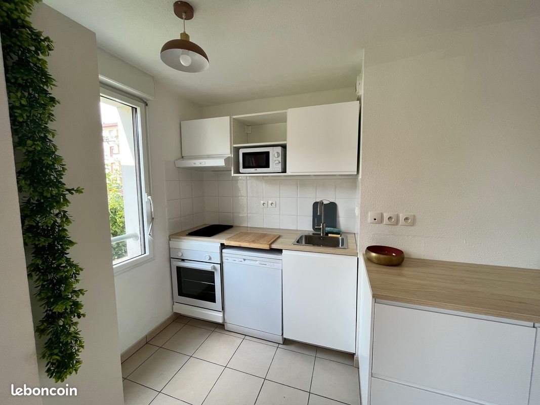 Appartement à louer, 46m², Grenade