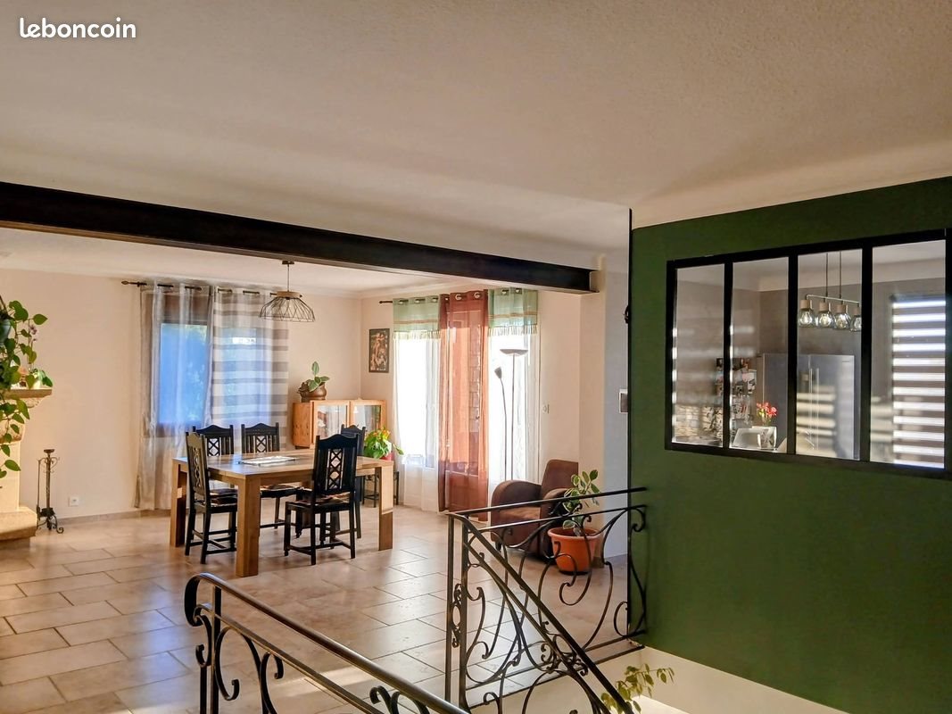 Maison à vendre, 193m², Saint-Privat-des-Vieux