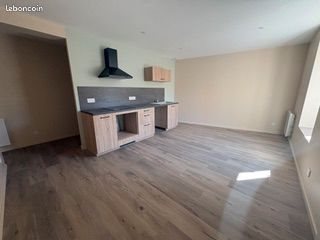 Appartement à louer, 57m², Chauffailles