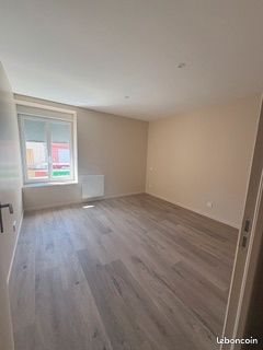 Appartement à louer, 57m², Chauffailles
