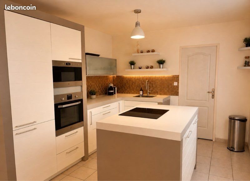 Maison à vendre, 110m², Saint-Siméon