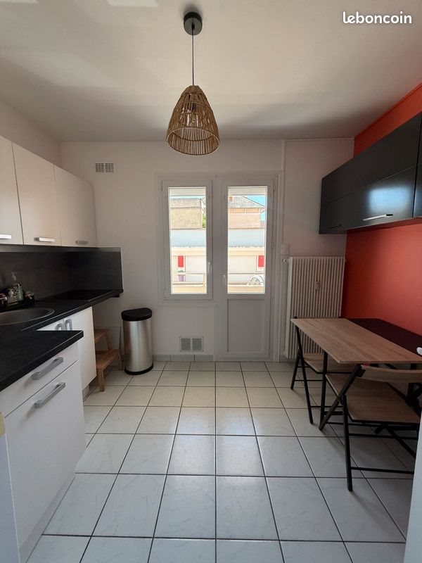 Appartement à louer, 30m², Roanne
