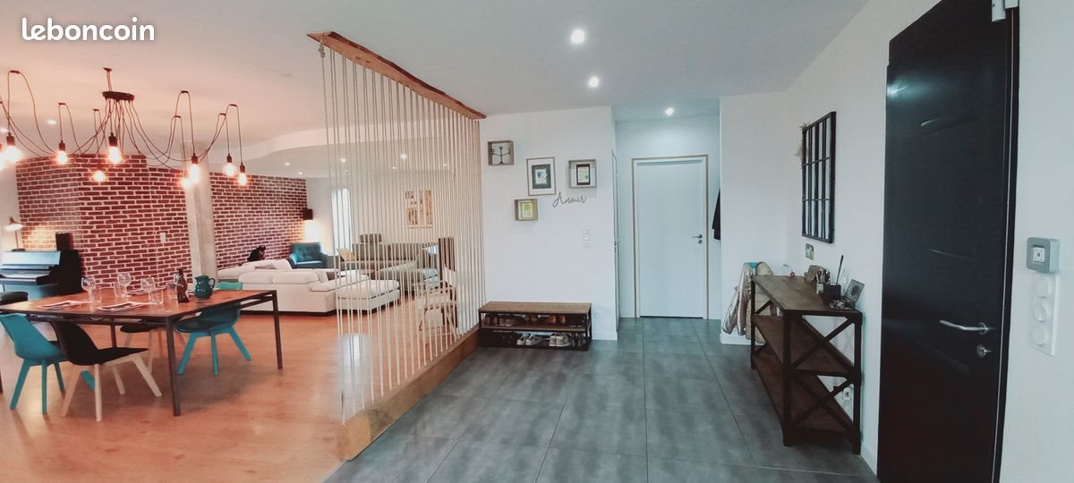 Maison à louer, 230m², Ingrandes
