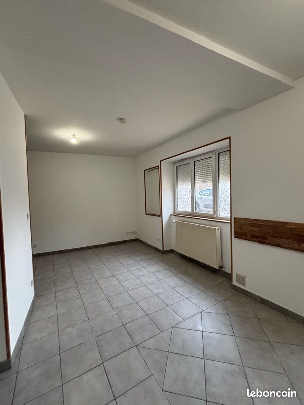 Maison à louer, 35m², Champvert