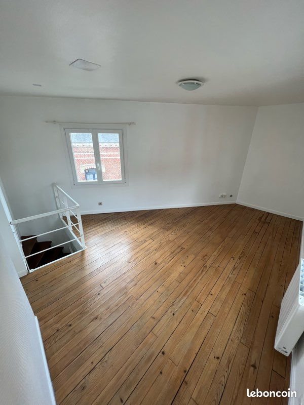 Appartement à louer, 31m², Albert