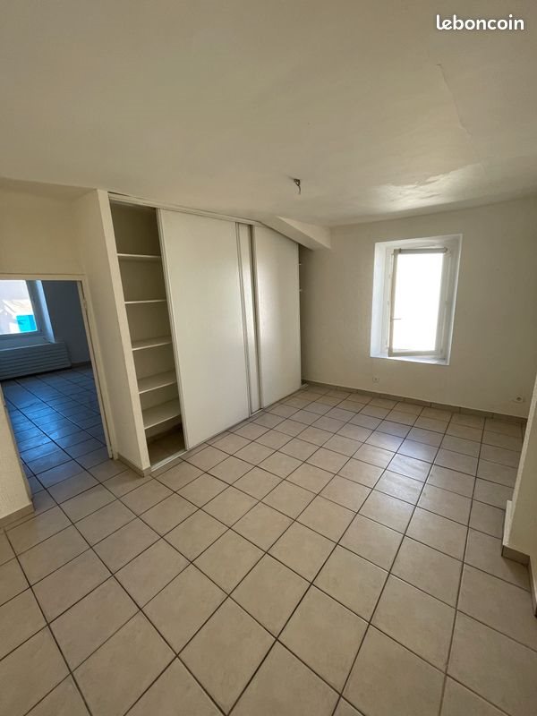 Appartement à louer, 42m², Marignane
