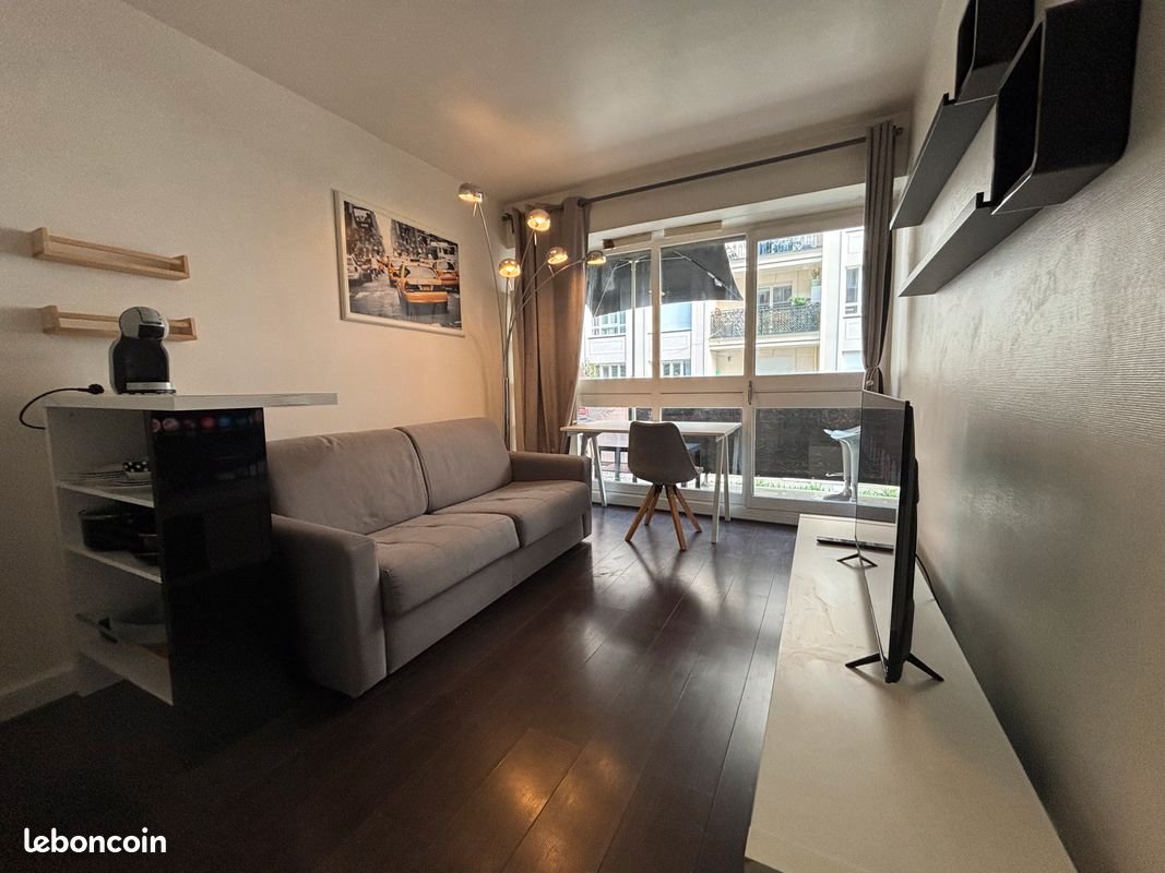 Appartement à louer, 18m², Puteaux