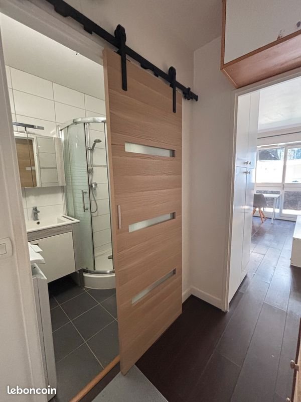 Appartement à louer, 18m², Puteaux