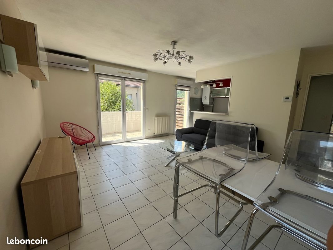 Appartement à louer, 63m², Vif
