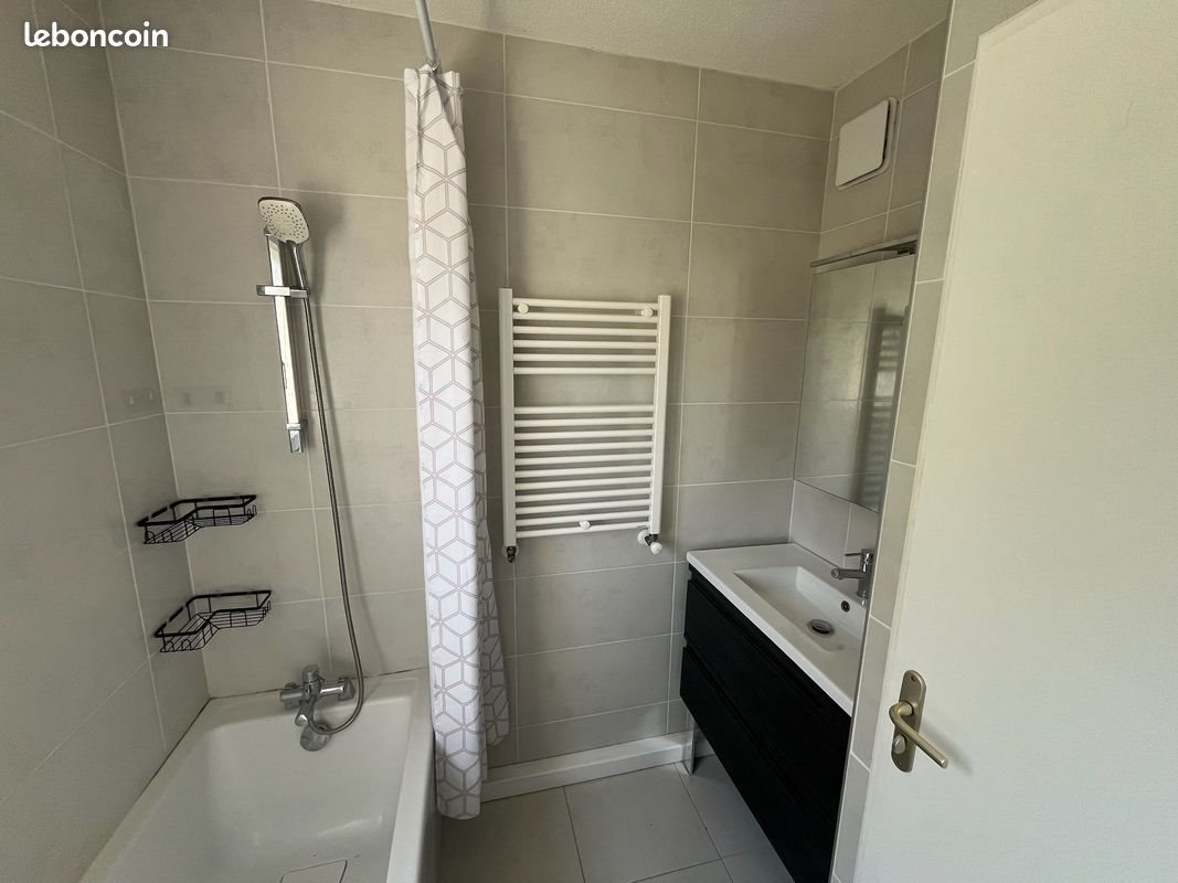 Appartement à louer, 63m², Vif