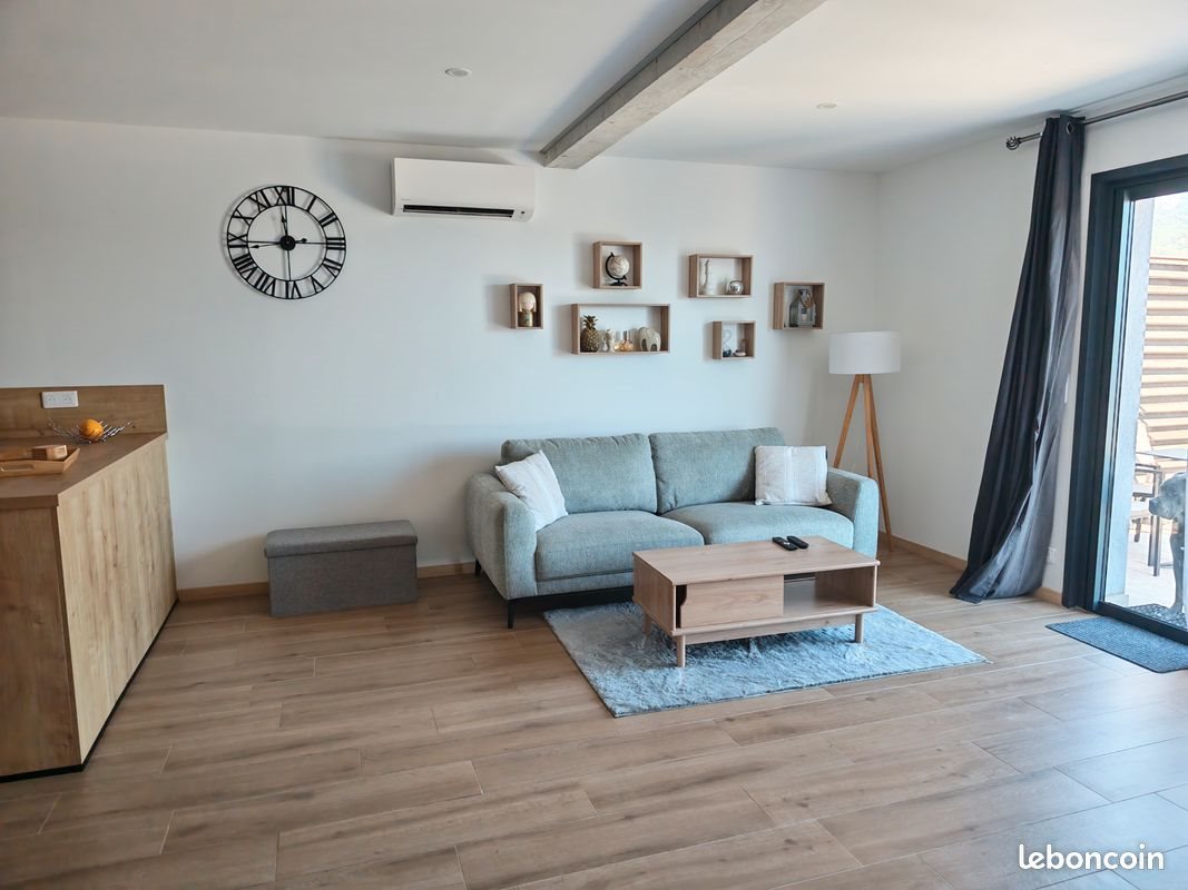 Appartement à louer, 70m², Sotta