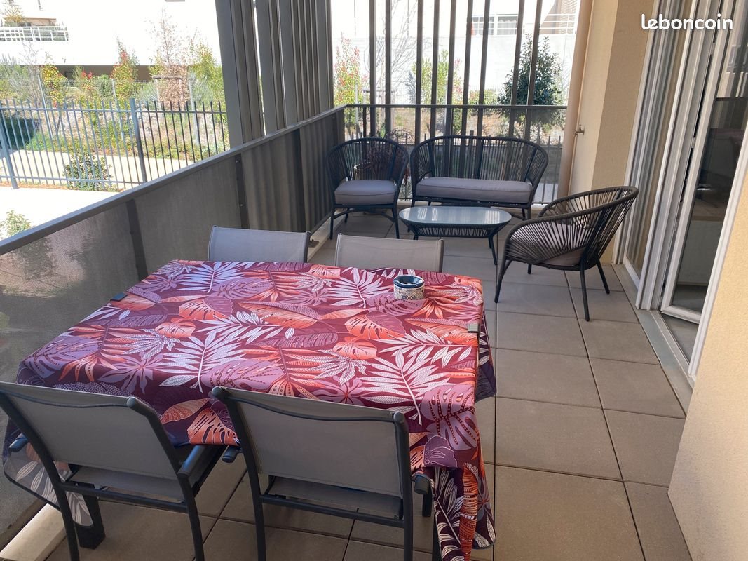 Appartement à louer, 67m², Meyreuil