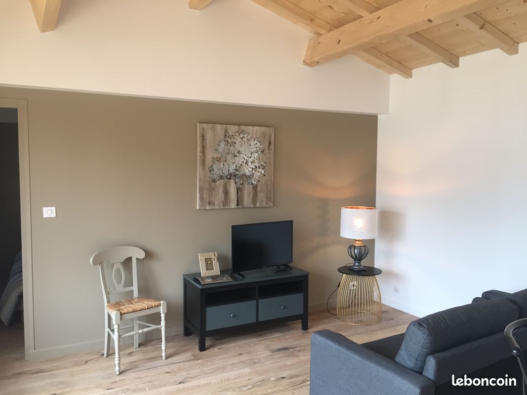 Maison à louer, 65m², Arès