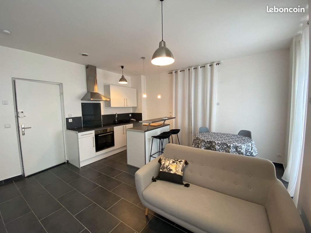 Appartement à louer, 40m², Brive-la-Gaillarde