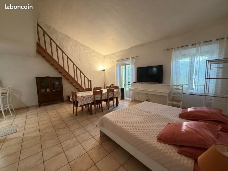 Appartement à louer, 100m², Cogolin