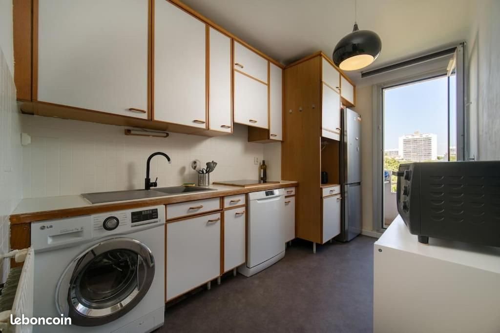 Appartement à louer, 63m², Marseille 8ème