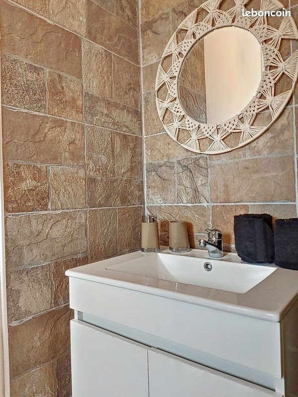 Maison à louer, 59m², Servian