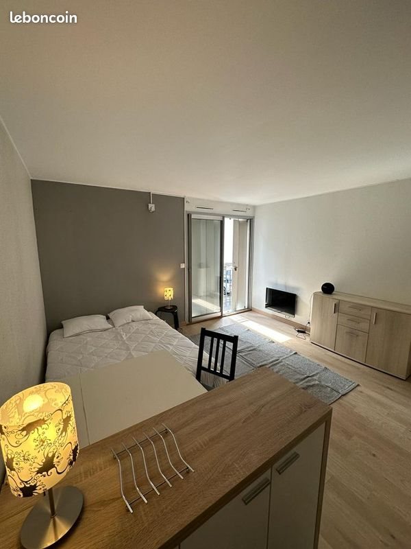 Appartement à louer, 22m², Tours