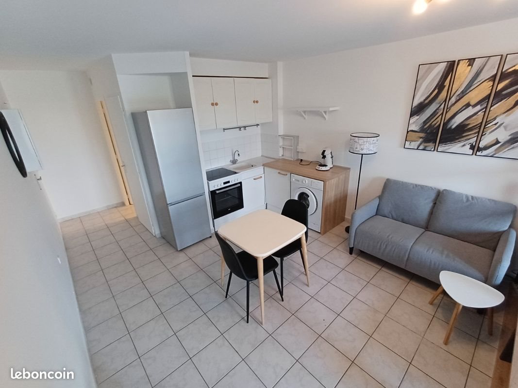 Appartement à louer, 30m², Genas